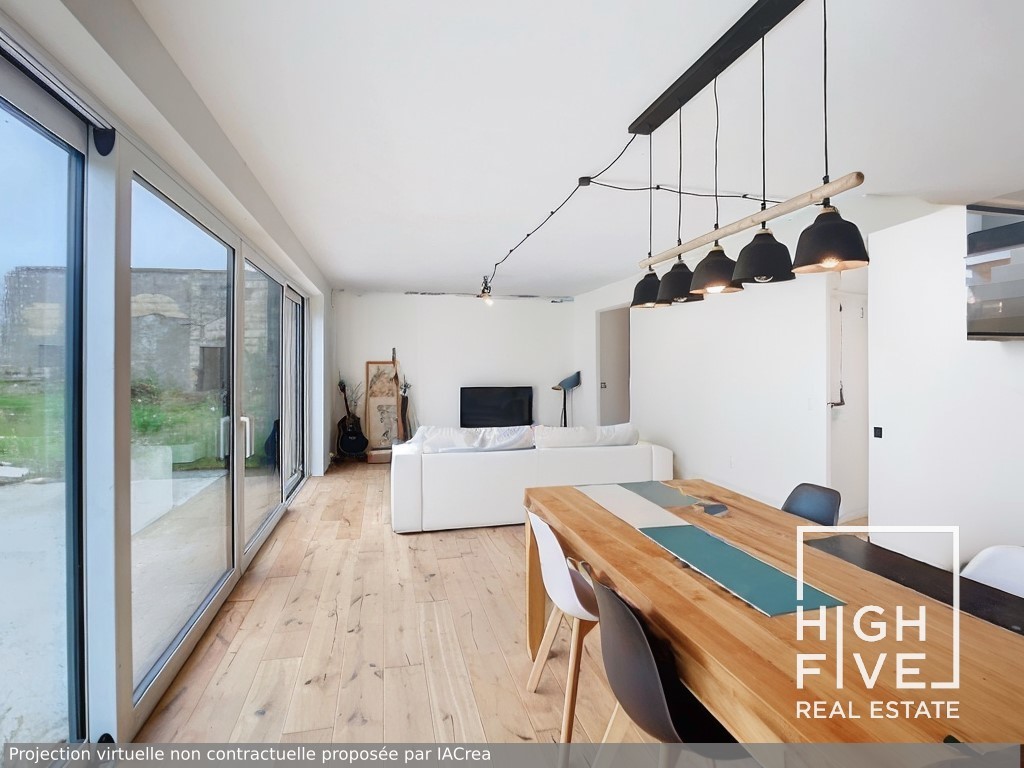 Annexe mur salon - highfive